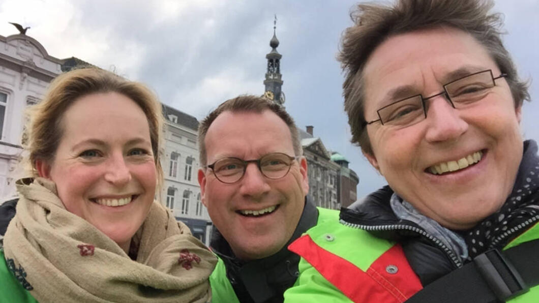 Patricia, Hagar en Arno op de Bossche markt