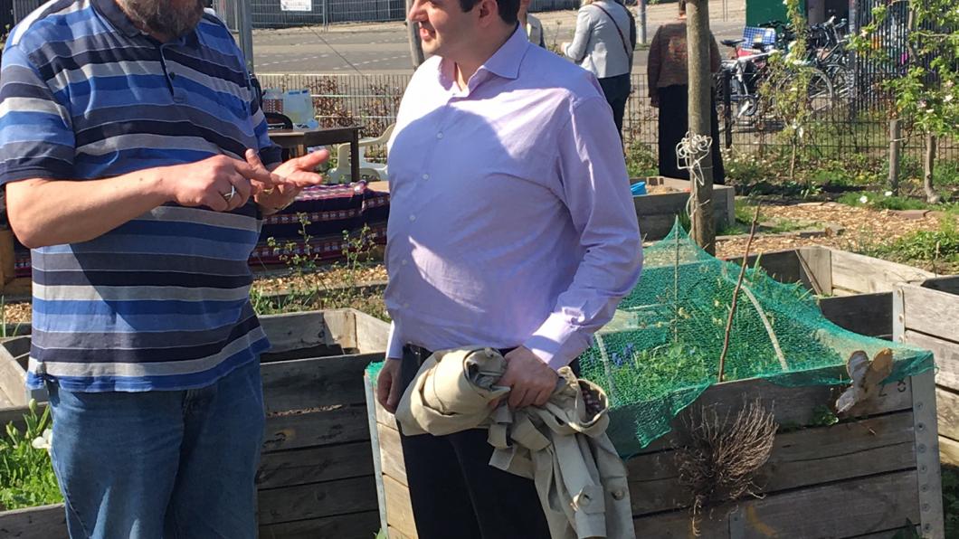 ufuk kâhya en kees heemskerk nog eens jubileum Boschveldtuin 8 april 2017.jpg