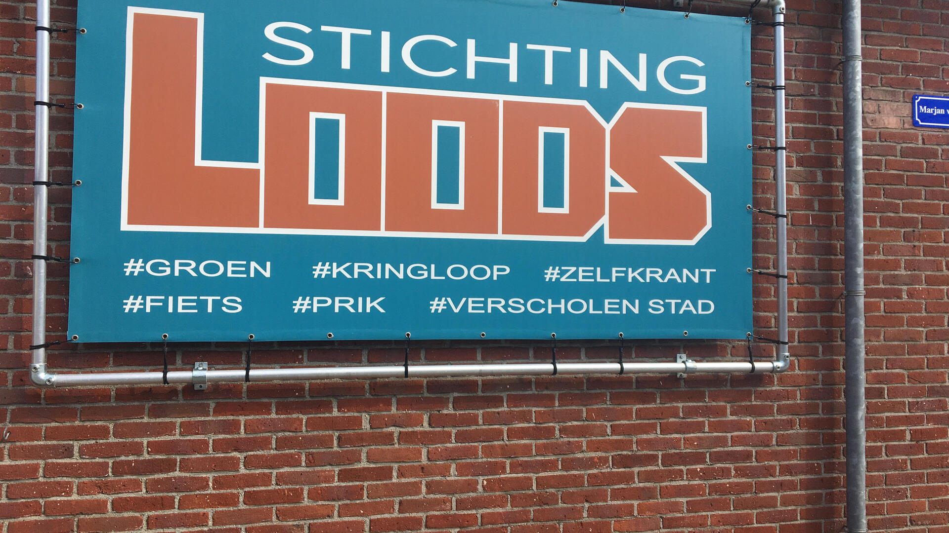 uithangbord stichting Loods