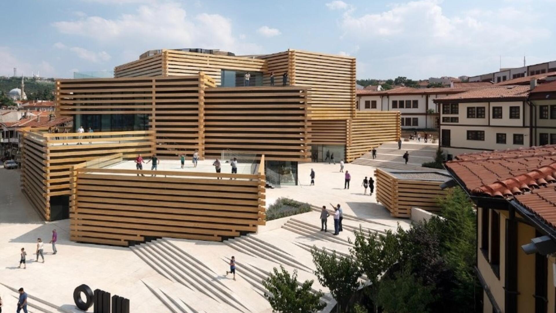 museum in de Turkse stad Eskisehir, in hout gebouwd